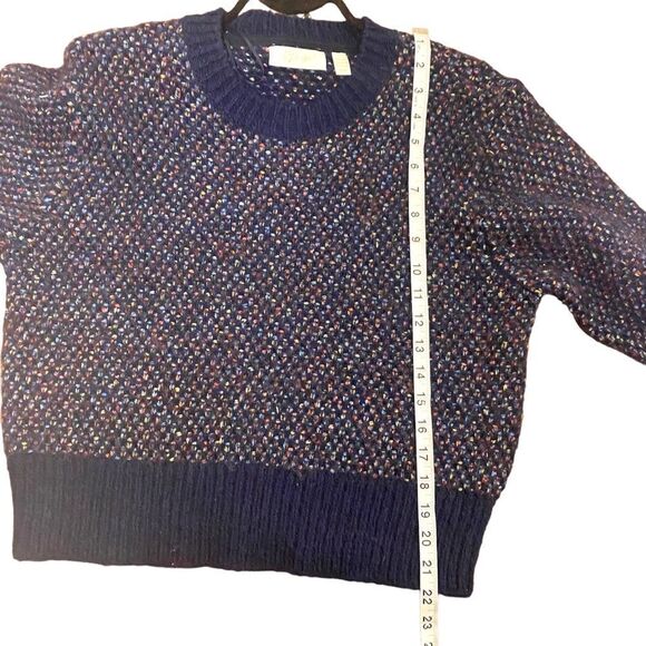 Rd Style Women’s Crew Neck Cropped Sweater - Picture 11 of 11